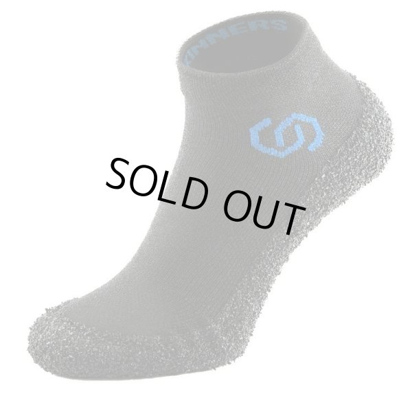 画像1:  SALE半額!! ¥8140→¥4070 SKINNERSポータブルシューズ  ブラックライン  ブルー(XS・S・M・L) (1)