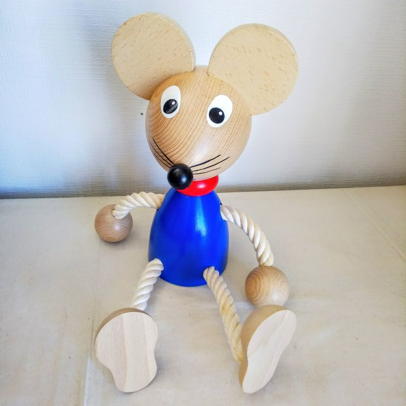 木製おすわり人形 ネズミのミシュカ